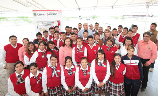 Avanza Coahuila en la construcción de espacios educativos 