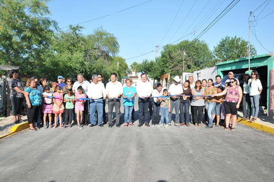 Entregan pavimentación en la Colonia Solidaridad con una inversión mayor a los 260 mil pesos 