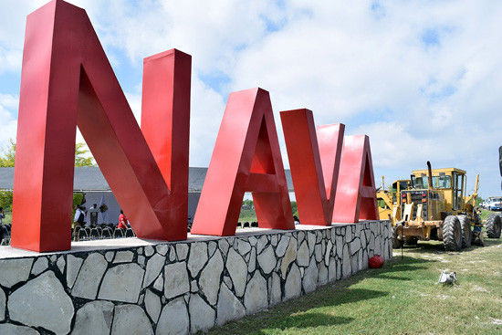 Inauguran gobernador del estado y alcaldesa de Nava primera etapa de rehabilitación carretera Nava-Piedras Negras 