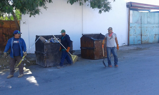 Realizan limpieza en Colonia El Pueblo 