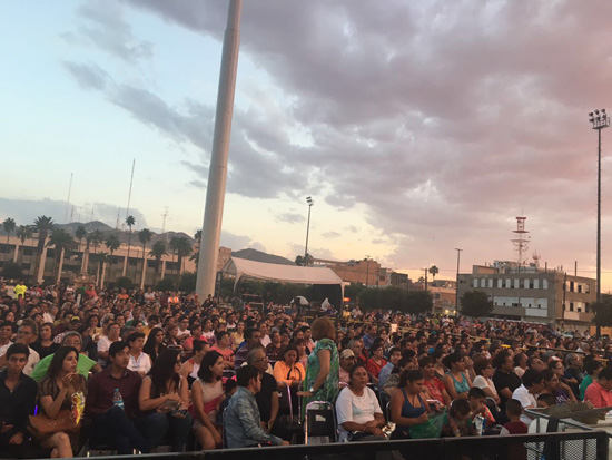 15 mil laguneros disfrutan de la Camerata de Coahuila y Lalo Mora 