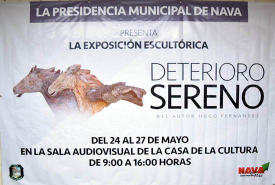Inaugura alcaldesa de Nava exposición escultórica Deterioro Sereno 