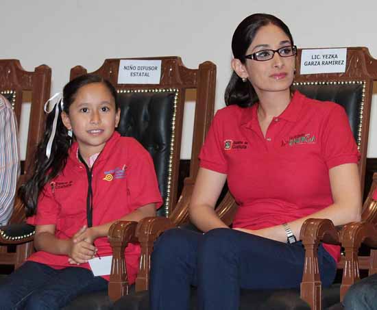 Niña Difusora de Coahuila representará a México en Encuentro Internacional en Colombia 