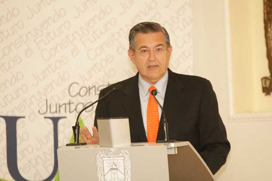Presenta Director de FCA Monclova Primer Informe de Actividades 