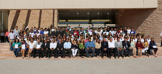 Reconoce a sus alumnos destacados UA de C Coordinación Unidad Torreón 