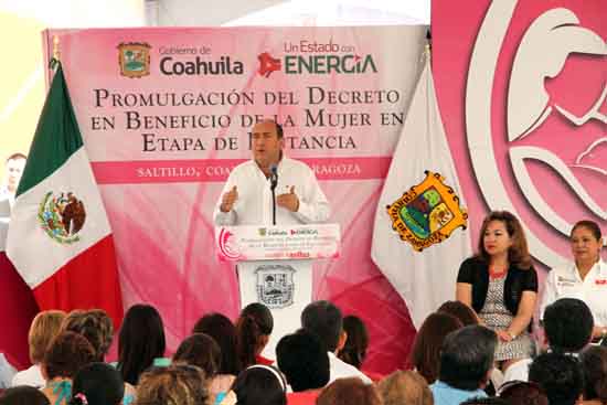 Rubén Moreira promulgó el decreto en beneficio de las trabajadoras del estado en etapa de lactancia 