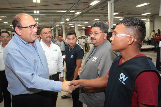 Suma Coahuila 1,600 nuevos empleos; llega nueva empresa 