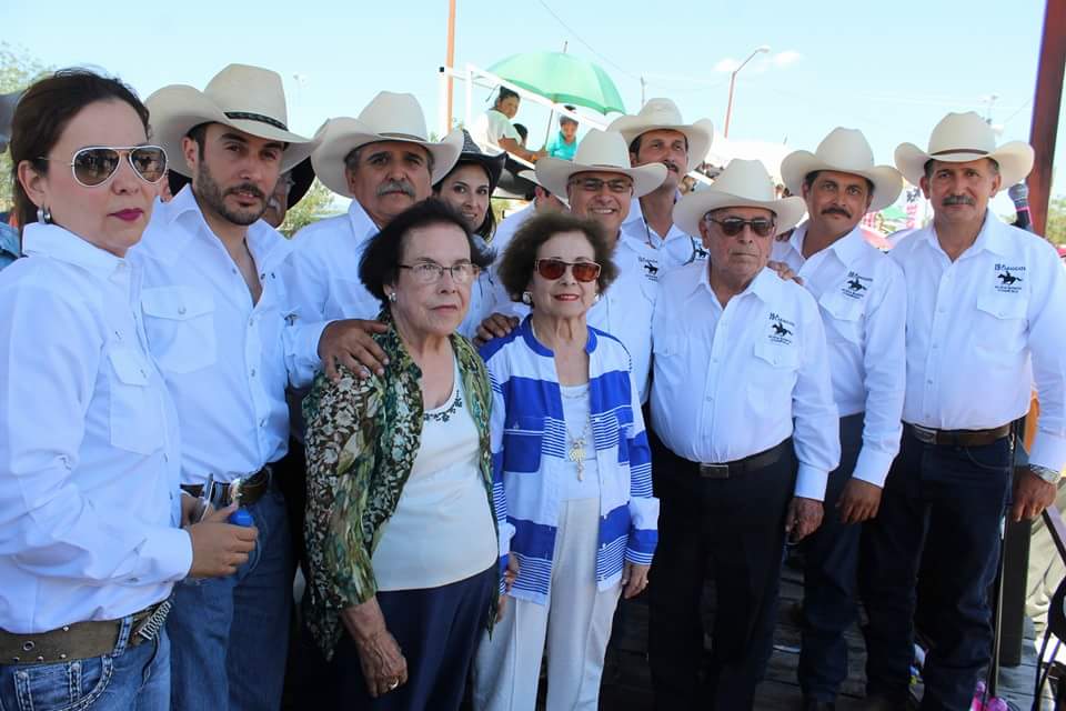 Dedican cabalgata de Nueva Rosita a Don Isabel Elizondo Peña 