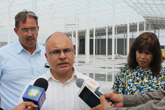 Destaca alcalde César Gutiérrez condiciones para crecimiento económico en Nueva Rosita 