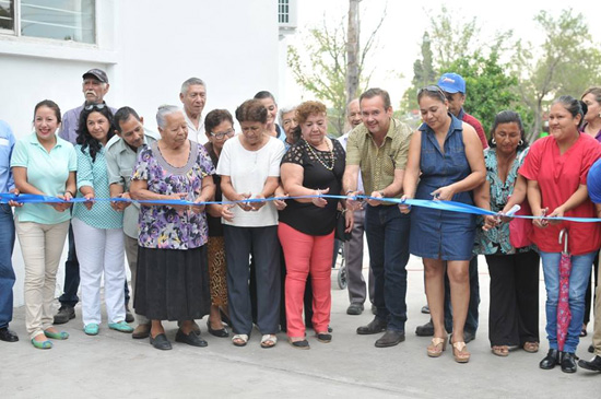 Entregan remodelación de la Plaza y Biblioteca de la Colonia Obrera Norte 