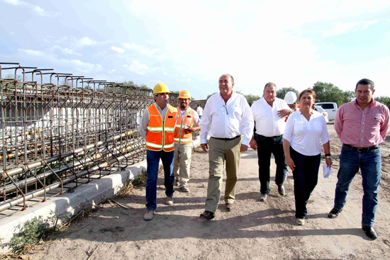 Gobernador supervisa obras de infraestructura vial en el estado 