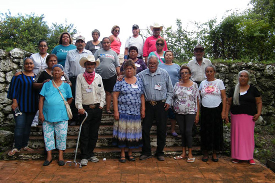 Organizan actividad  recreativa para adultos mayores del Centro Comunitario San Antonio 