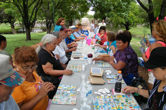 Organizan actividad  recreativa para adultos mayores del Centro Comunitario San Antonio 