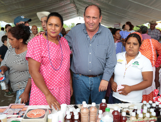 Ratifica Rubén Moreira compromiso con pueblos indígenas de Coahuila 