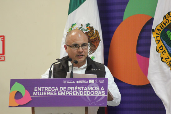 Agradece César Gutiérrez Salinas apoyo para las mujeres del municipio 