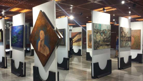 Agradecen artistas coahuilenses a Javier Guerrero  el impulso a las actividades  culturales al Inaugurarse la Exposición “Sensaciones y Más” en el Palacio de San Lázaro 