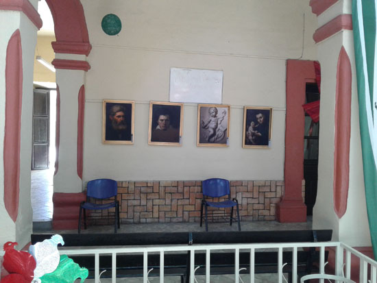 Inauguran Exposición “Los Tesoros del Patrimonio Universitario” en la Escuela de Bachilleres Juan Agustín de Espinoza 