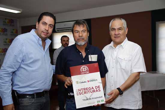 Se entregan escrituras de viviendas  a los ciudadanos de Ramos Arizpe 