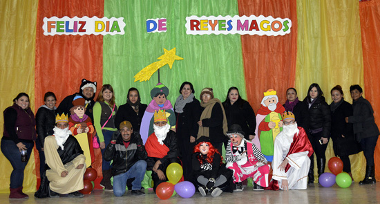 Disfrutan más de mil niñas y niños festejo de Reyes Magos en la delegación Venustiano Carranza y Cabecera Municipal 
