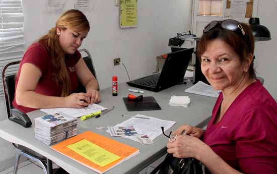 Lleva INAPAM atención especializada a adultos mayores de los 38 municipios de Coahuila 