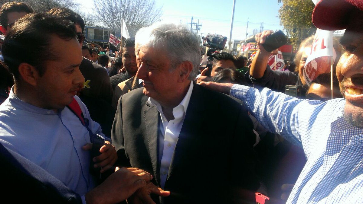 Propone Andrés Manuel López Obrador Acuerdo de Unidad Nacional en defensa de México