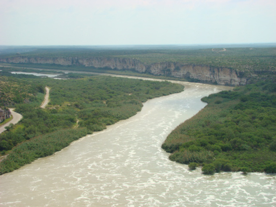 Recomiendan precaución ante el trasvase de agua del Bravo a la presa Falcón de Tamaulipas 