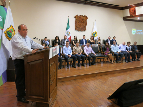 Reconoce y apoya Coahuila a sus jóvenes 