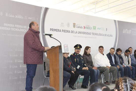Colocan la primera piedra de la Universidad Tecnológica de ciudad Acuña 
