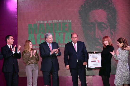 Entrega el gobierno de Coahuila  Premio Internacional Manuel Acuña 