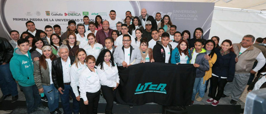 Más oportunidades educativas para jóvenes de Coahuila 
