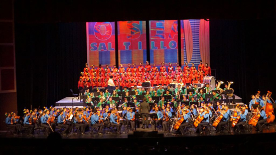 Se presenta en teatro de la ciudad Orquesta Sinfónica Esperanza Azteca Saltillo 