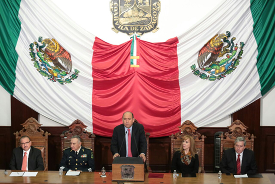 Rinde Coahuila homenaje a constituyentes de 1917 