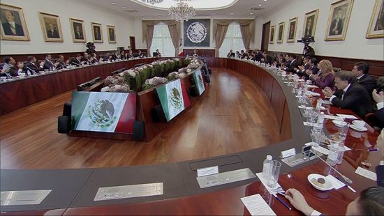 Rubén Moreira propone fortalecer la competitividad regional en México 