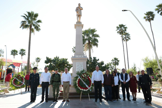 Conmemora con obras gobierno de Coahuila Natalicio de Juárez 