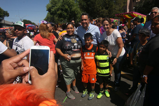 Celebran Memo Anaya y Margarita Zavala el Día del Niño en Coahuila 