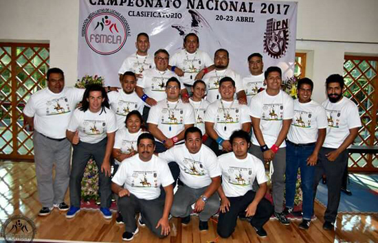 Obtienen 14 medallas luchadores en Nacional de Federación 