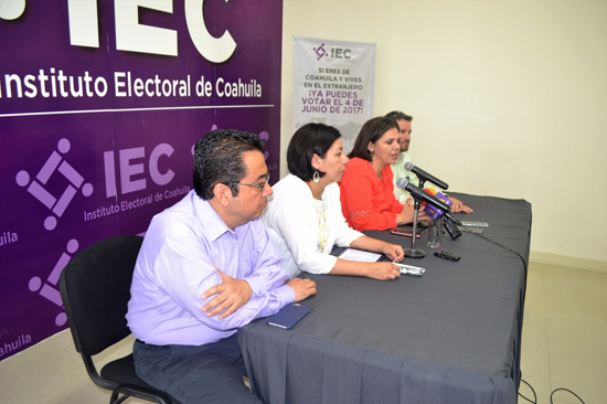 Lleva a cabo IEC Conferencias de Prensa en Saltillo, Frontera y Torreón 