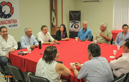 Ante el sector empresarial, alcalde de Acuña informa el avance de proyectos de infraestructura 