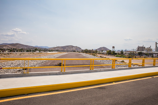 Eleva puente "Falcón" conectividad y competitividad de Coahuila 