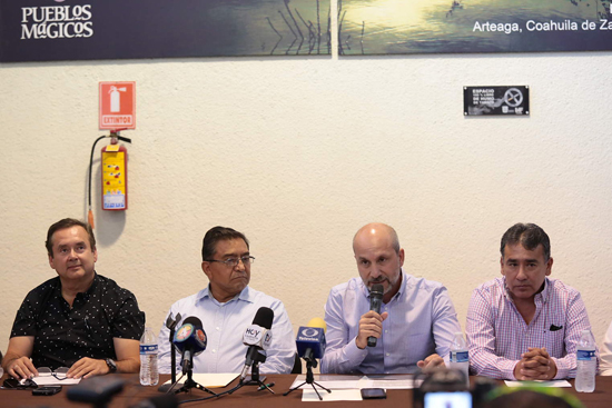 Fortalecerá inversiones, turismo y desarrollo de Coahuila nuevo vuelo de Aeromar 