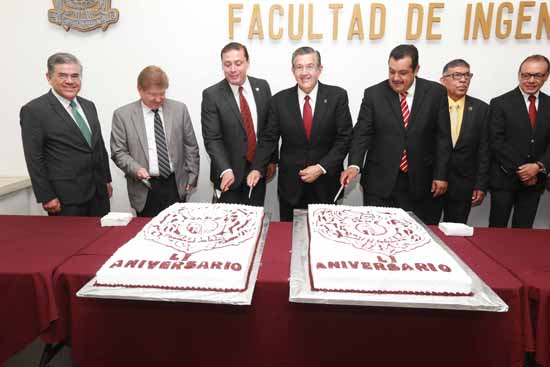 Facultad de Ingeniería Centro de Estudios Innovador y de Calidad Cumple 51 Años de Formar Profesionistas Capacitados 