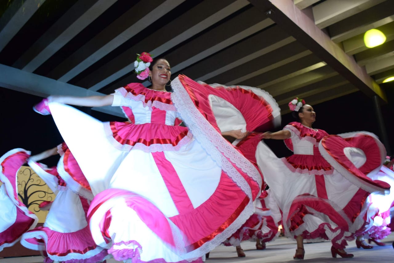 Festival Internacional de Folclore Latinoamericano en Acuña del uno al 16 de septiembre 