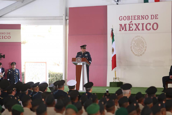 En Saltillo, presidente reconoce respaldo del Ejército y la Marina: ‘Sin su apoyo no tendríamos resultados que ya se están logrando’ 
