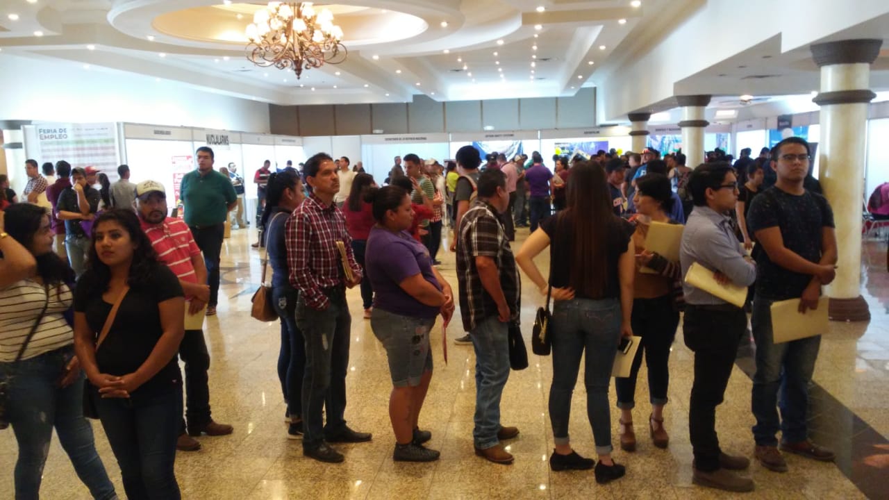 Ofertan 400 puestos de trabajo en Feria del empleo en Acuña