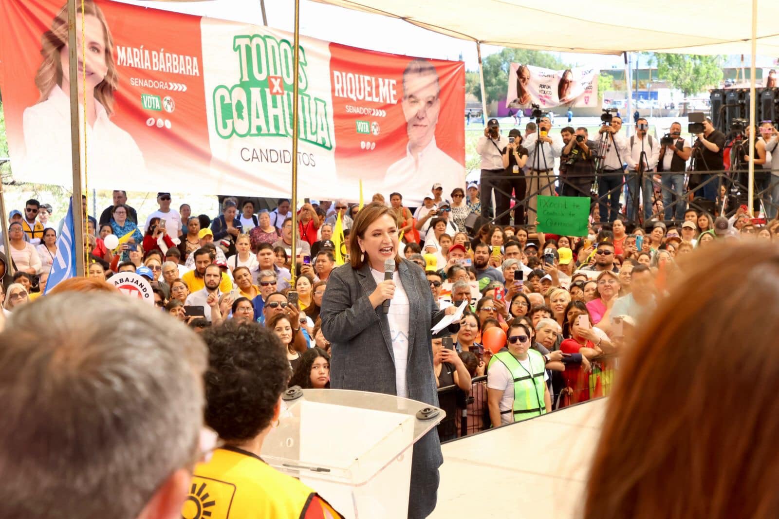 Tiene Xóchitl Gálvez exitosa gira por Coahuila